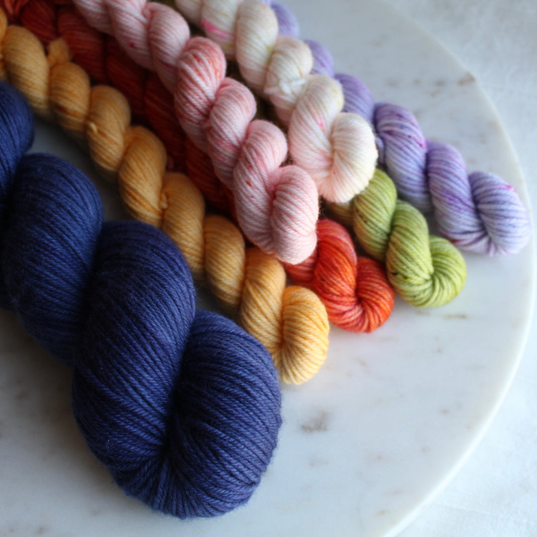 Scandi Bloom Cowl DK Yarn Kit